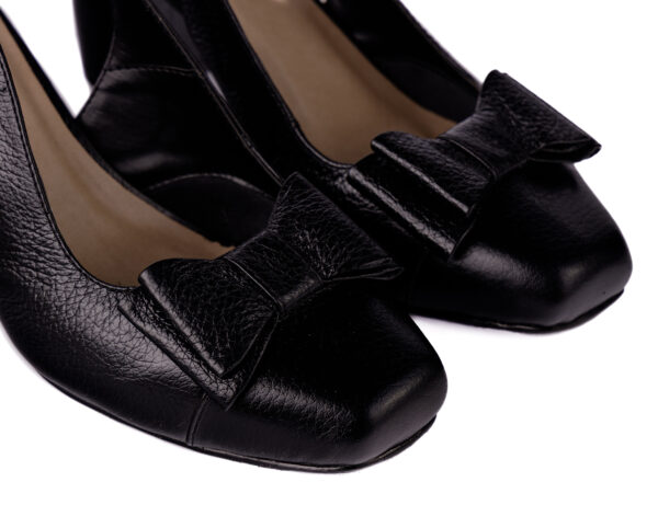 Sapato Feminino Aberto Atrás com laço - Image 7